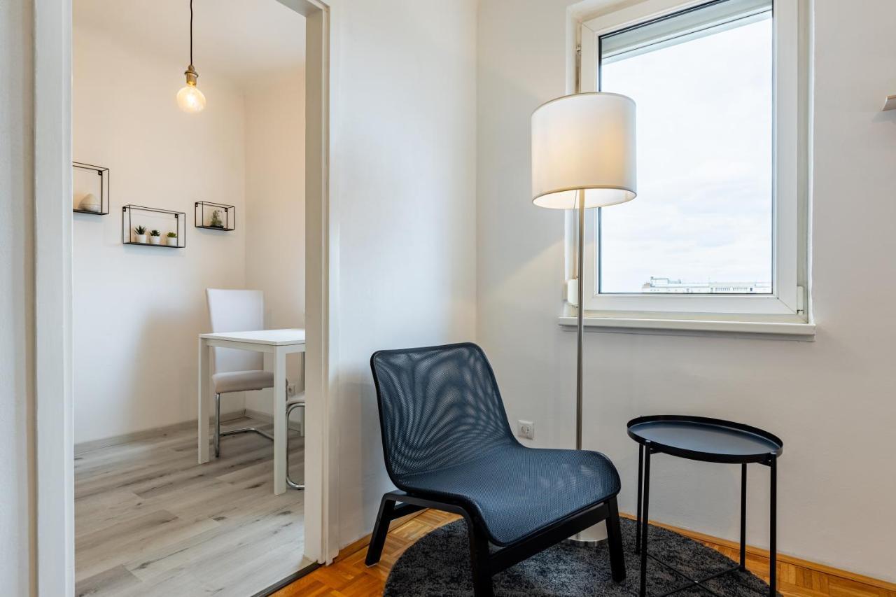 New With A View - Modern Studio Vienna Exterior photo